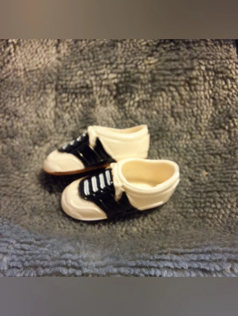 Vintage Black & White Saddle Shoes~1998 Coca-Cola Car Hop Waitress Barbie